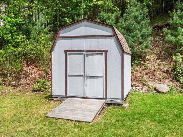 1202 Wachusett St, Holden, MA 01522