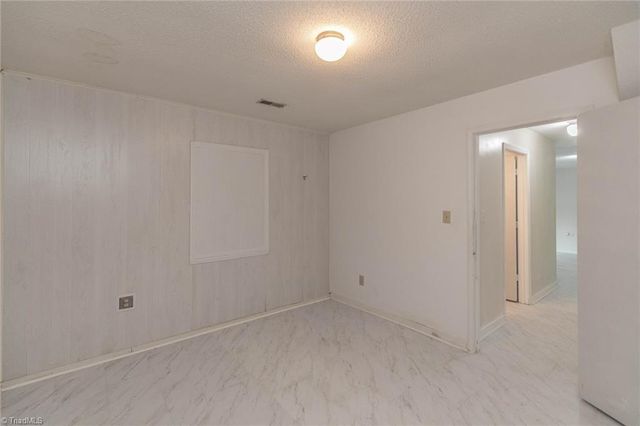 4122 Romaine Street, Greensboro, NC 27407