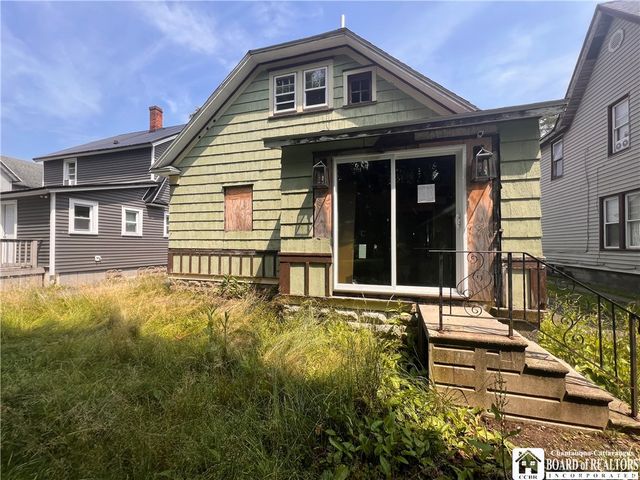 395 Fairmount Avenue, Jamestown, NY 14701