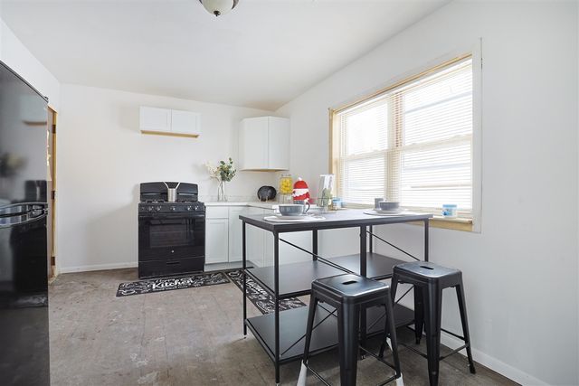 909 N Granger Street, Saginaw, MI 48602