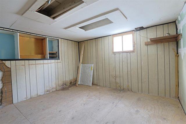 909 N Granger Street, Saginaw, MI 48602