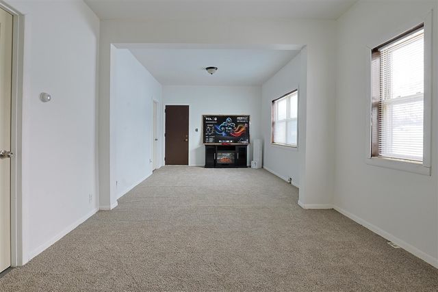 909 N Granger Street, Saginaw, MI 48602