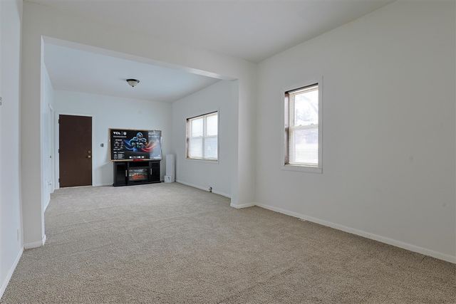 909 N Granger Street, Saginaw, MI 48602