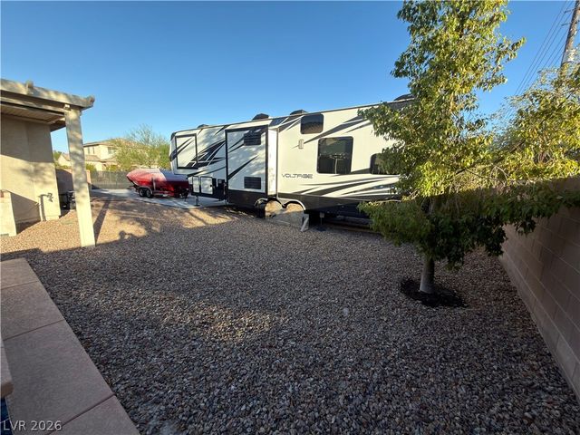 4713 Overlook Ranch Street, North Las Vegas, NV 89031