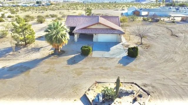 6665 Elk, 29 Palms, CA 92277