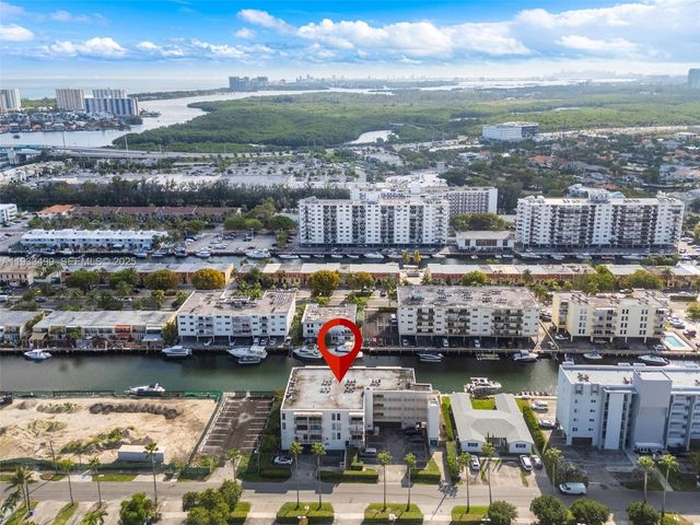 3716 NE 168th St 302, North Miami Beach, FL 33160