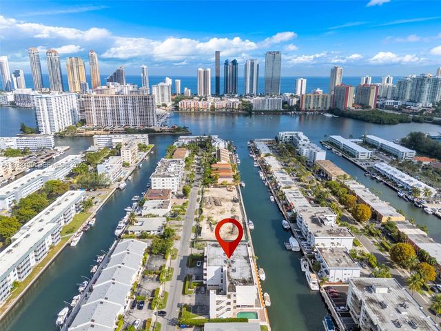 3716 NE 168th St 302, North Miami Beach, FL 33160