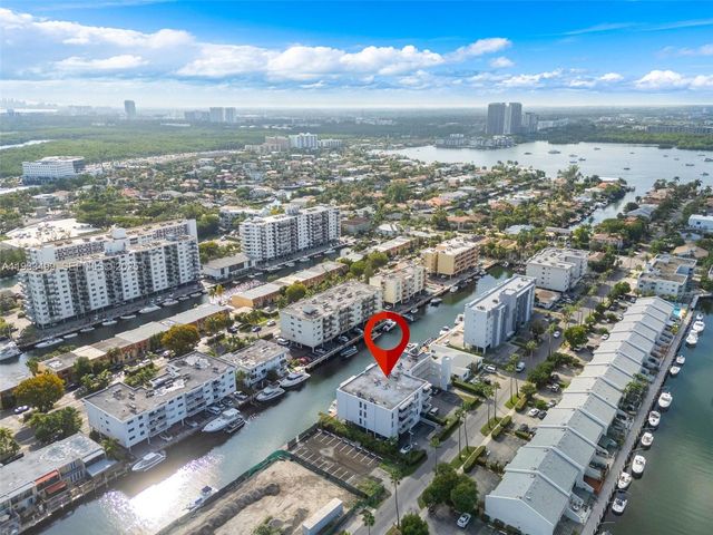 3716 NE 168th St 302, North Miami Beach, FL 33160