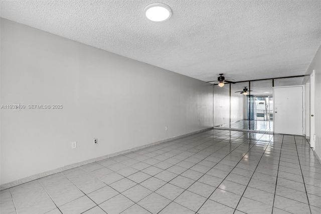 3716 NE 168th St 302, North Miami Beach, FL 33160