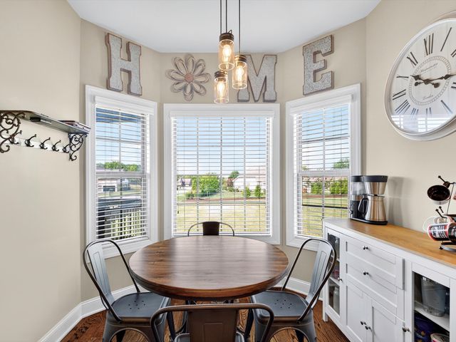 2731 Jasmine St, Lebanon, TN 37087