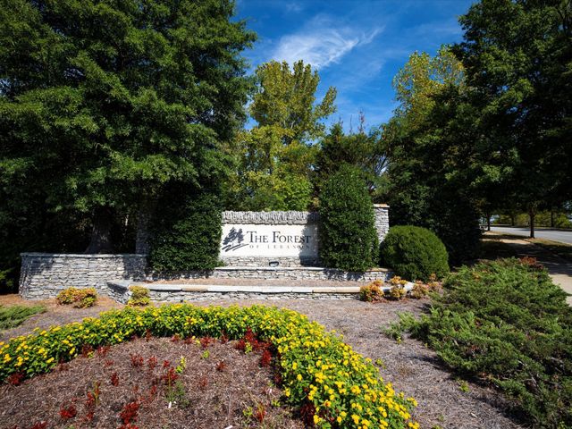 2731 Jasmine St, Lebanon, TN 37087