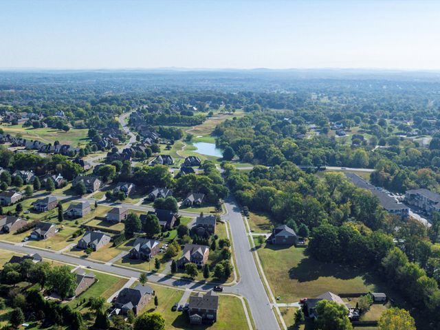 2731 Jasmine St, Lebanon, TN 37087