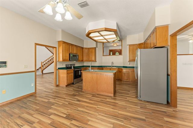 1238 WHIRLAWAY LANE, Oviedo, FL 32766