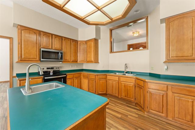 1238 WHIRLAWAY LANE, Oviedo, FL 32766