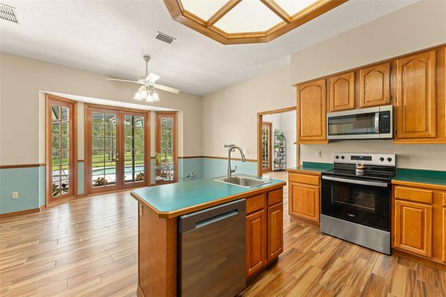 1238 WHIRLAWAY LANE, Oviedo, FL 32766