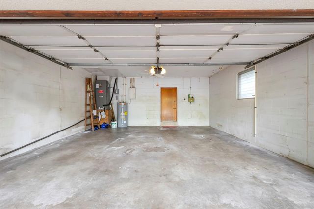 2616 TORONTO, Tampa, FL 33629