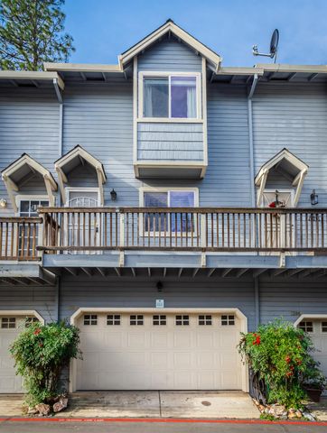 1384 Oak Ridge Dr, Colfax, CA 95713