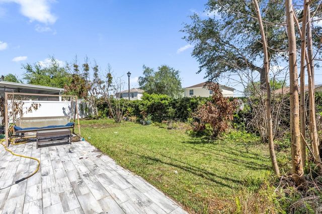 5090 NE 122ND BOULEVARD, Oxford, FL 34484