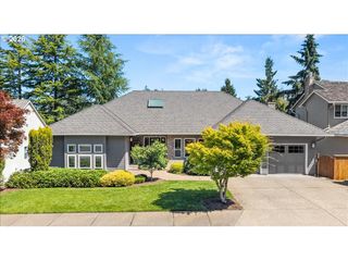6791 Sw ASHDALE Dr, Portland, OR 97223