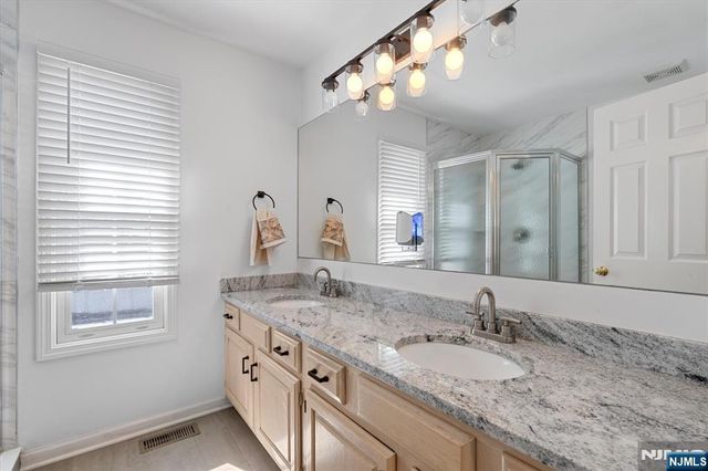 6 Mulford Court Address #6, Roseland, NJ 07068