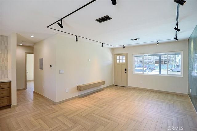 14922 Newland, Midway City, CA 92655