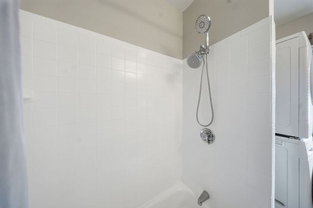26 Lincoln St 6, Somerville, MA 02145