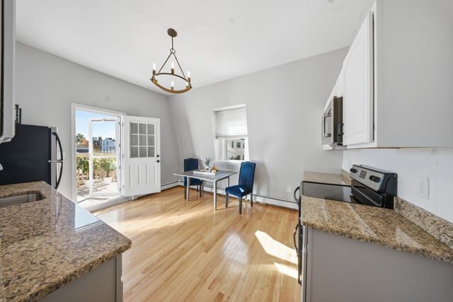 26 Lincoln St 6, Somerville, MA 02145