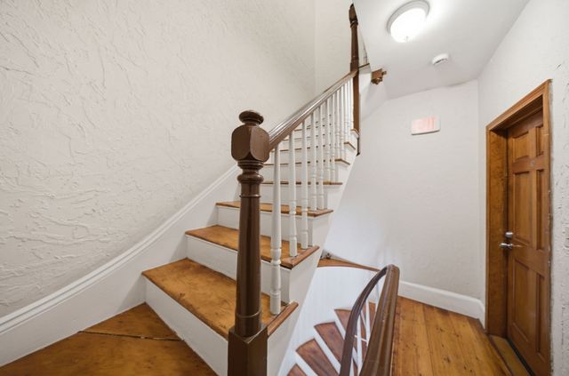 26 Lincoln St 6, Somerville, MA 02145
