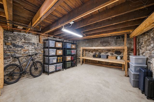 26 Lincoln St 6, Somerville, MA 02145