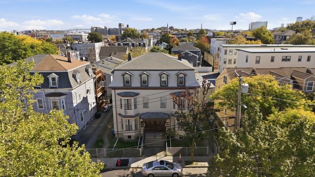 26 Lincoln St 6, Somerville, MA 02145