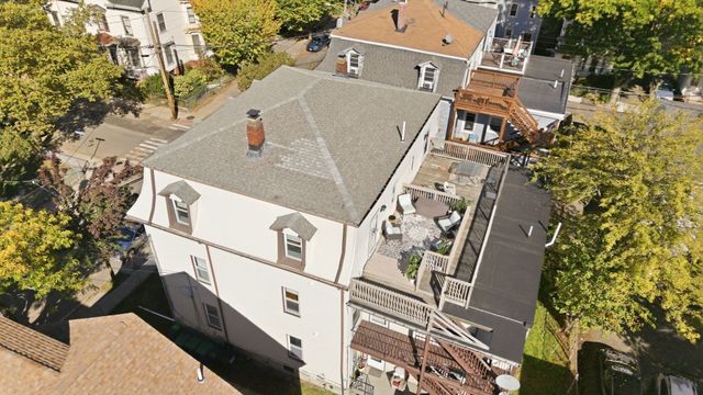 26 Lincoln St 6, Somerville, MA 02145