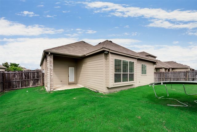 778 Ruffian Way, Fate, TX 75087