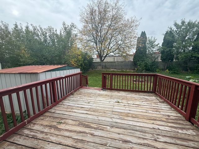 1951 Windward Lane, Hanover Park, IL 60133
