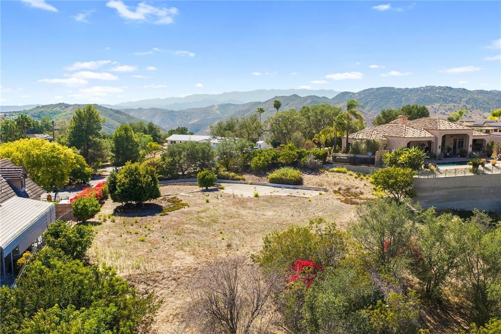 1645 Santa Margarita, Fallbrook, CA 92028 — photo 2