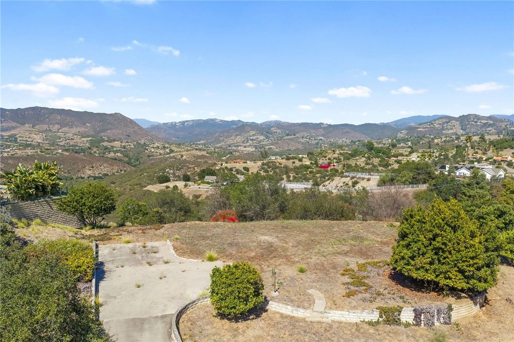 1645 Santa Margarita, Fallbrook, CA 92028 — photo 3