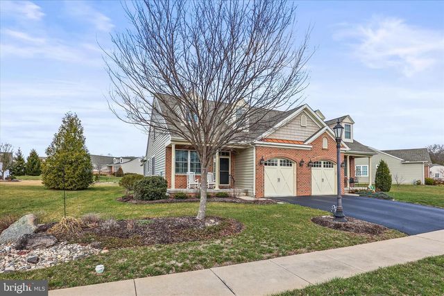 157 WOODHAVEN DR, Gettysburg, PA 17325