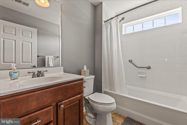 157 WOODHAVEN DR, Gettysburg, PA 17325