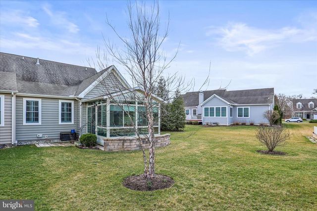 157 WOODHAVEN DR, Gettysburg, PA 17325