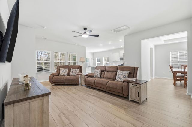 207 Augusta Green Way, Myrtle Beach, SC 29579