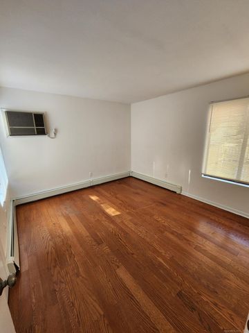 6 Dartmouth Drive, Shelton, CT 06484