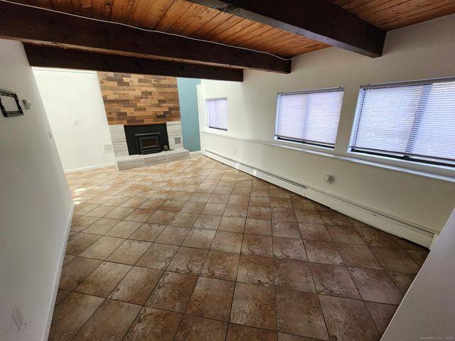 6 Dartmouth Drive, Shelton, CT 06484