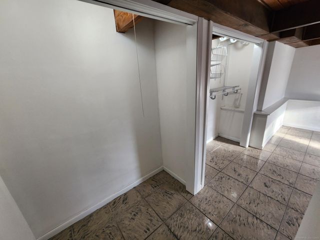 6 Dartmouth Drive, Shelton, CT 06484