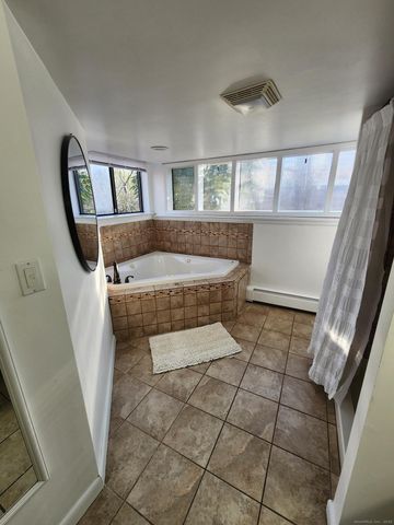 6 Dartmouth Drive, Shelton, CT 06484