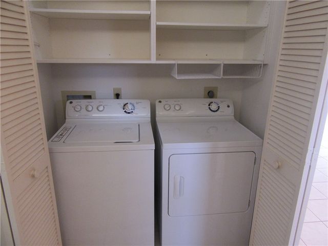 634 Lake Orchid Circle, Vero Beach, FL 32962