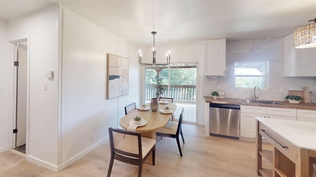 902 Pecos River Drive, Granbury, TX 76048