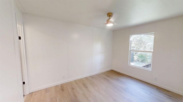 902 Pecos River Drive, Granbury, TX 76048