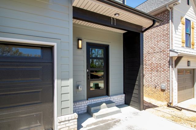 11 Dutch Drive, Clarksville, TN 37043