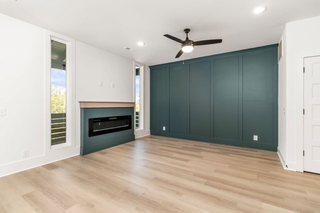 11 Dutch Drive, Clarksville, TN 37043