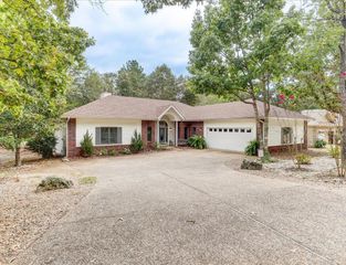 214 Pizarro Drive, Hot Springs Village, AR 71909