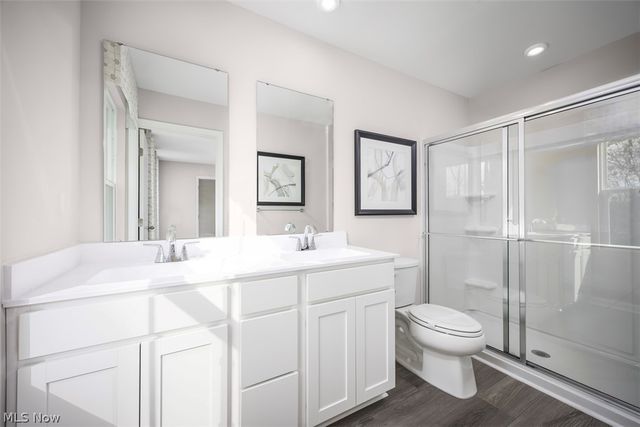 371 Lily Lane, Elyria, OH 44035